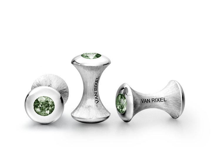 Een paar luxe, hoogwaardige, exclusieve en handgemaakte High End manchetknopen in 950 Platina met groene Saffier - MI